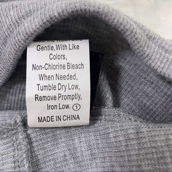 SHEIN Halter Crop Top, Ribbed, Grey,  Size Small - Picture 3 of 8